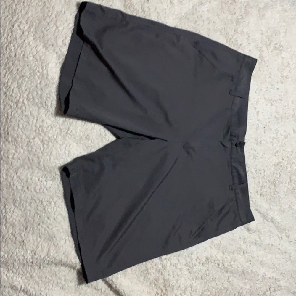Golf shorts